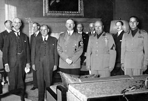 Signature des accords de Munich… 30 sept. 1938