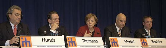 Dieter Hundt, Jürgen R. Thumann, Angela Merkel, Otto Kentzler en 2006 à Munich